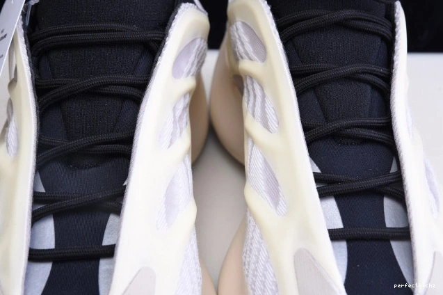 Azael Boost Yeezy V3 FW4980 700 Adidas 0817